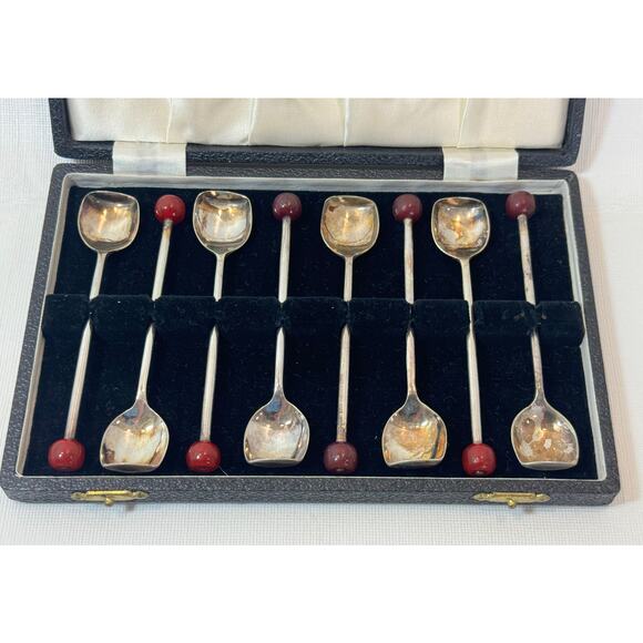 Art Deco Red Cherry Bakelite Muddler Stirrer Cocktail Spoons Set of 8 England - Picture 1 of 15